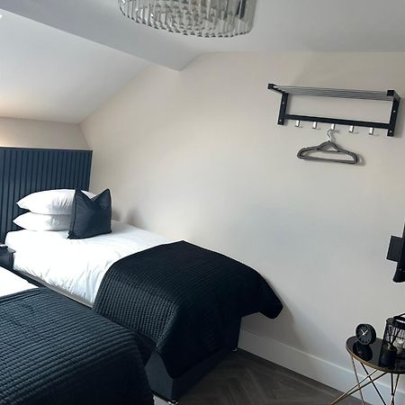 ホテル 128 Anfield Road リヴァプール 部屋 写真
