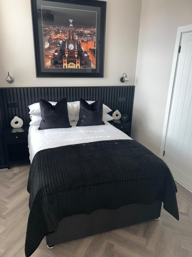 ホテル 128 Anfield Road リヴァプール 部屋 写真